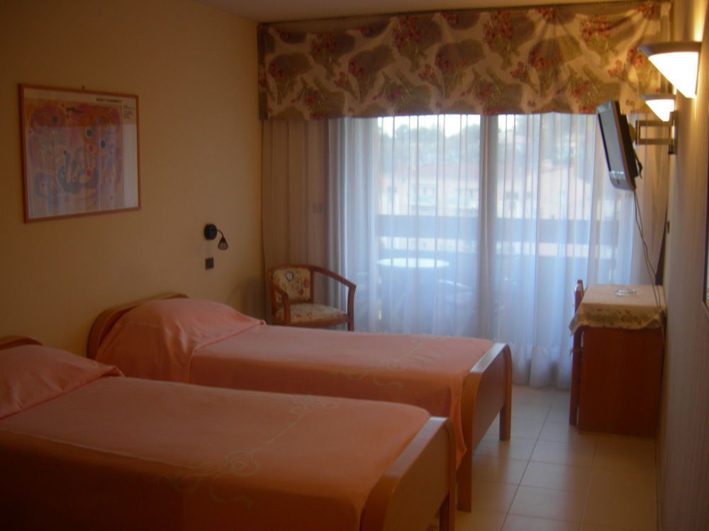 Mas de Vence - Hotel-Restaurant Extérieur photo